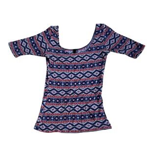 ULTRA FLIRT WOMENS AZTEC WESTERN SCOOP NECK SHIRT SIZE MEDIUM